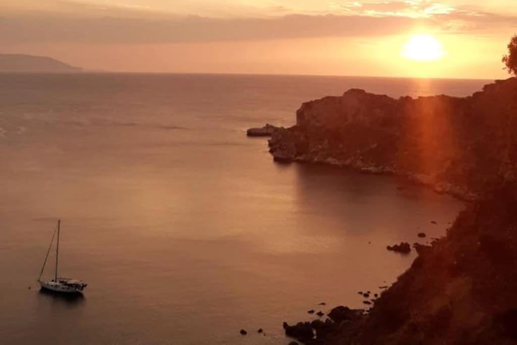 Casa Vacanze Il Nido - 4 Stelle Milazzo Dış mekan fotoğraf